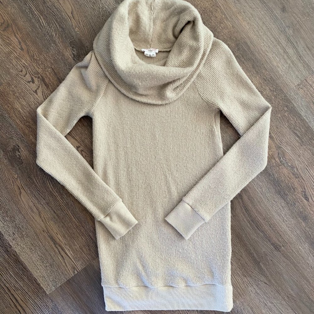 Ingrid & Isabel XS Maternity Tan Long Sweater